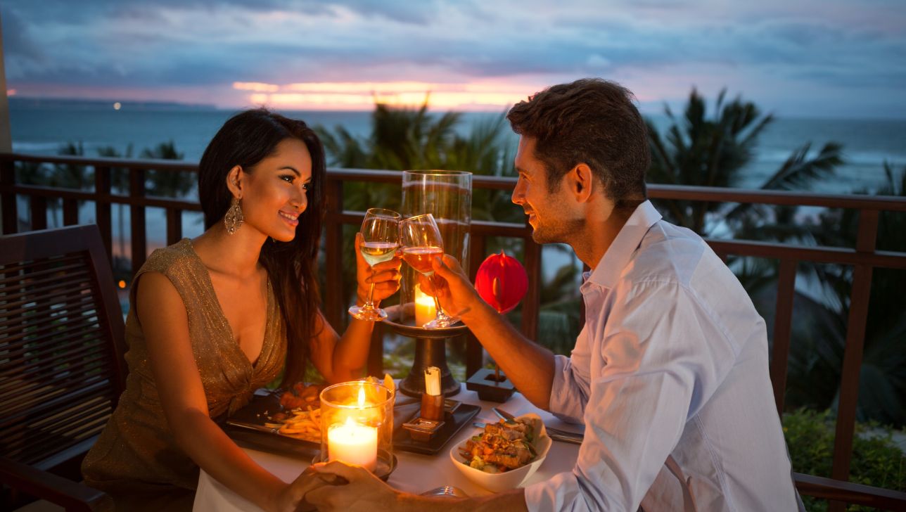 Romantic Getaways: Best Travel Spots for Couples